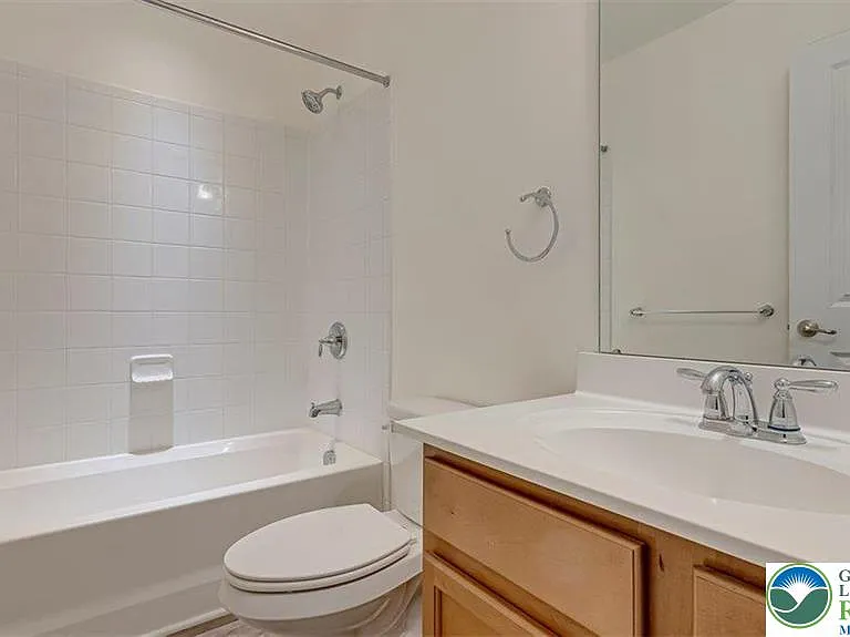 10 White Rose Ln — Photo 33