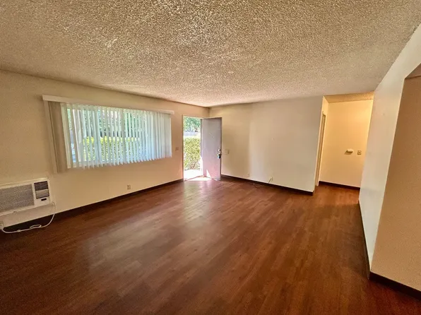 Cambridge Apts, 845 Locust St #2, Redding, CA 96001