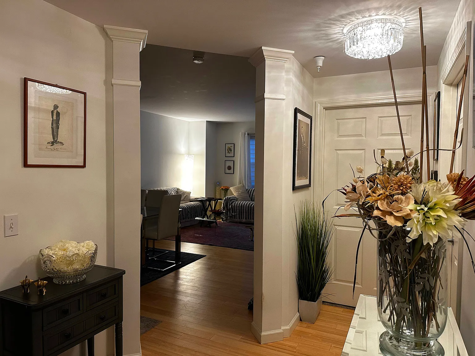 2 bed, 1130 sqft, $2,950 — Photo 3