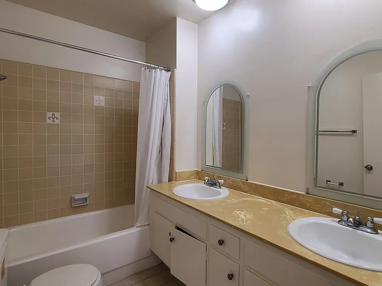 1681 Amberwood Dr #206 — Photo 13