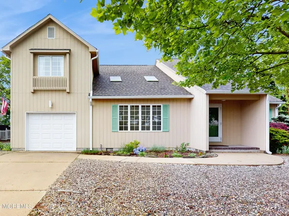 230 Christoffer Terrace, Toms River, NJ 08753