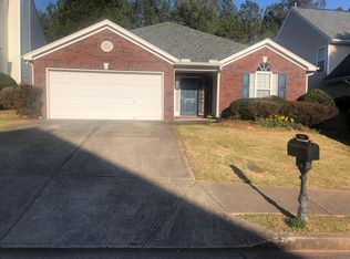 250 Jackson Point Dr, Lawrenceville, GA 30044