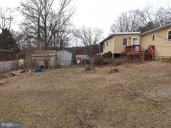 4th image of 6 E Elda Ave