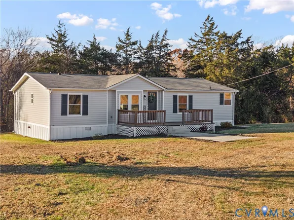 4621 Meherrin Rd, Meherrin, VA 23954