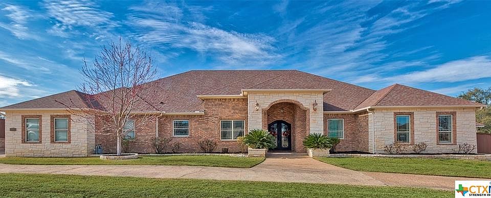 1st image of 7006 Stonecrest Dr