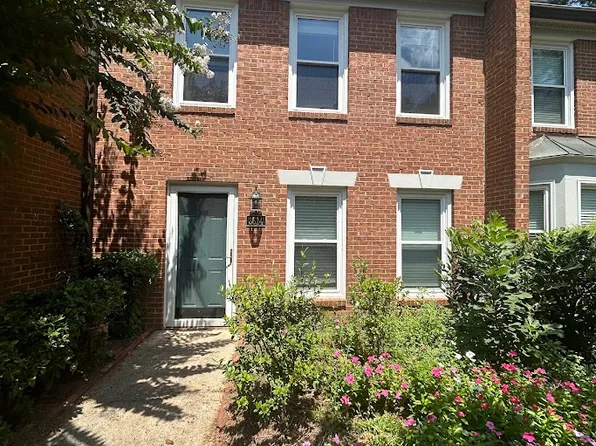 3514 Nutmeg Dr, Duluth, GA 30096