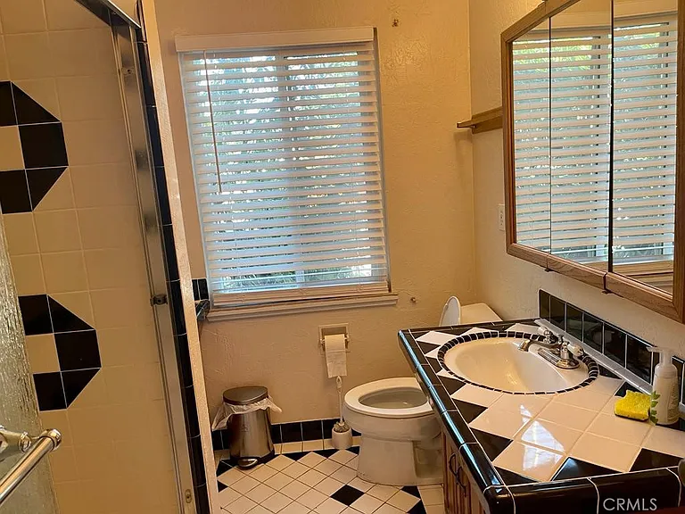 1308 Benedict Dr — Photo 7