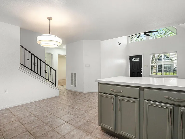 211 Hunt Rd #211 — Photo 10
