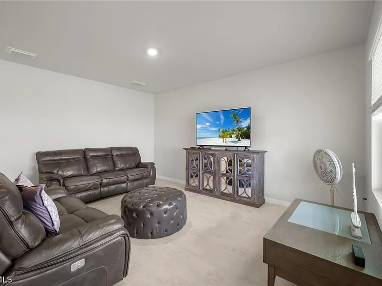 2621 Table Coral Trl — Photo 13