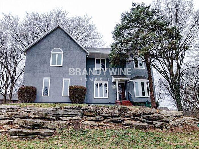 1st image of 18400 E 26th Ct S