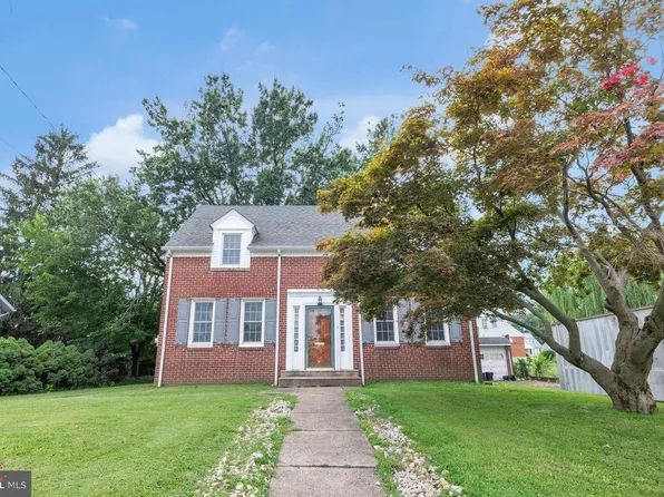 7708 Ferndale St, Philadelphia, PA 19111