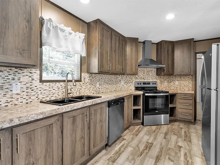 10161 Pollard Rd #1 — Photo 3