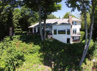 1313 Meadow Gate Ln, Harbor Springs, MI 49740