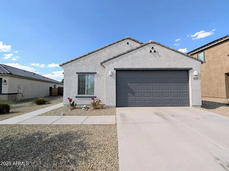 24458 W Verlea Dr — Photo 3
