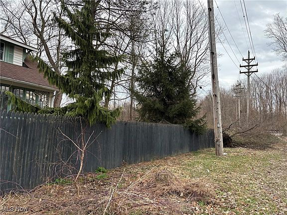 5th image of 6234 McNutt Ave