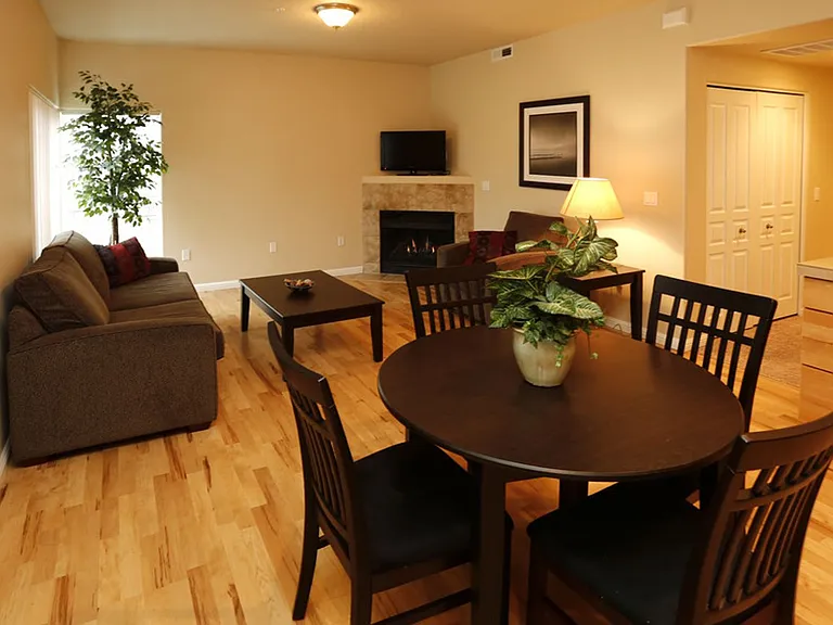#144 TABOR POINTE APARTMENTS — Photo 20