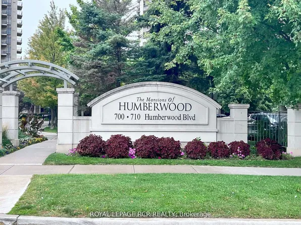 710 Humberwood Blvd #206A, Toronto, ON M9W 7J5