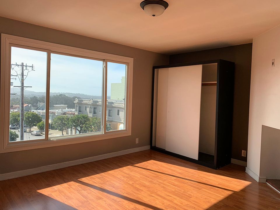 1st image of 2390 25th Ave APT 4