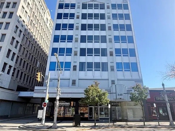540 Ouellette Ave #6C, Windsor, ON N9A 1B7