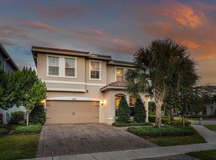 1595 Myrtle Oak Ter, Hollywood, FL 33021