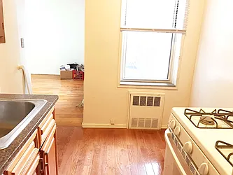 Rented by NY Space Finders Inc.