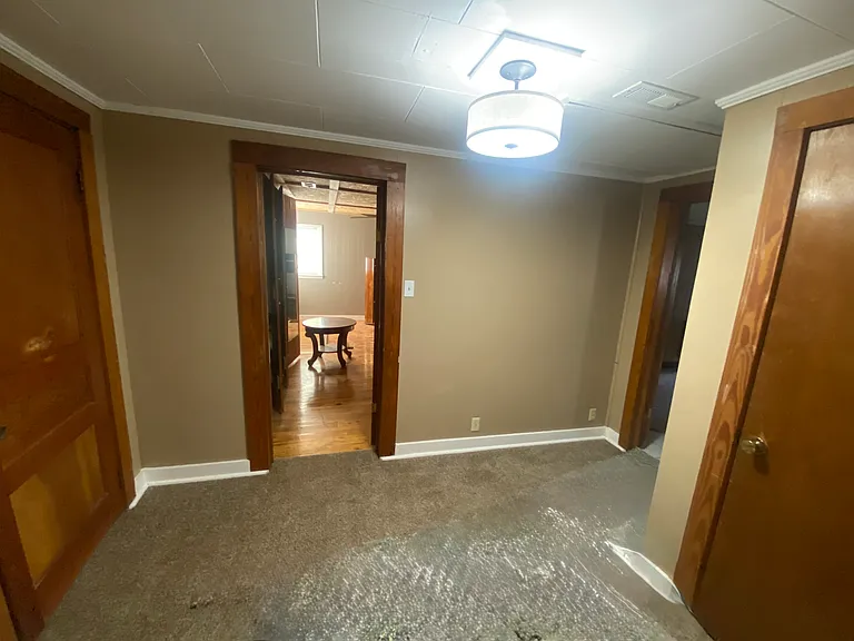 178 Oak St — Photo 5