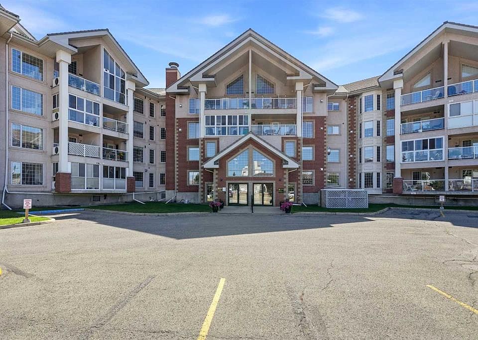 1st image of 4805 NW 45th St #107