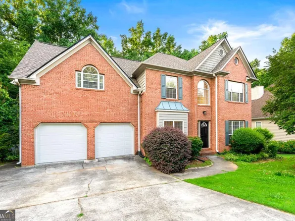 2004 Township Dr, Woodstock, GA 30189