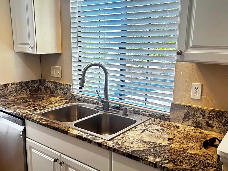 2554 Olive Dr #92 — Photo 9