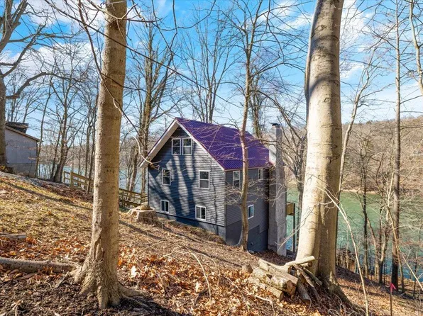638 Natchez Ln, Sugar Grove, OH 43155