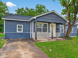 1114 Woodbine Dr, West Columbia, TX 77486