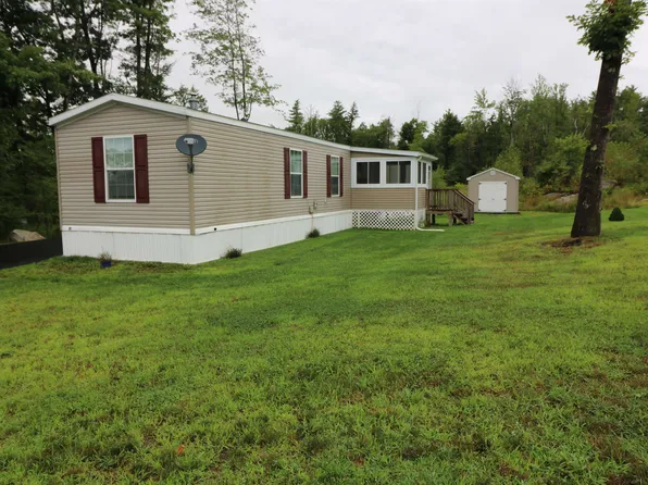 17 Colonial Drive, Troy, NH 03465