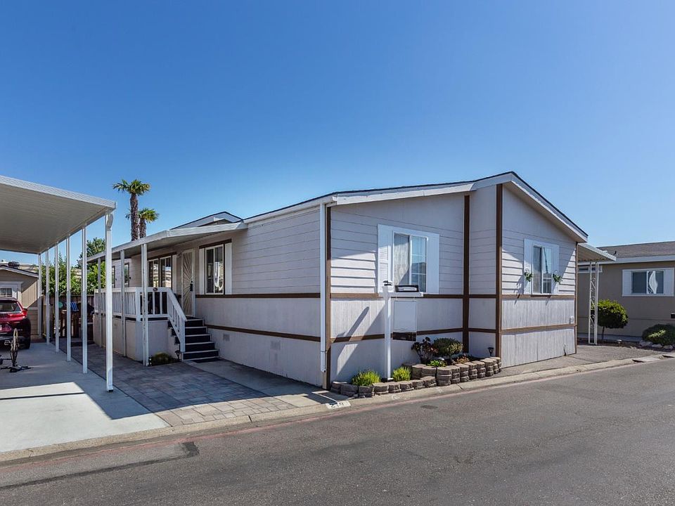 1st image of 1085 Tasman Dr Space 219
