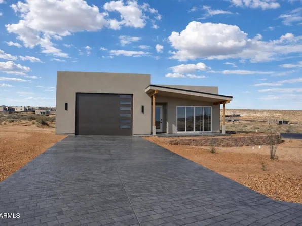 12 Sumner Cove, Page, AZ 86040