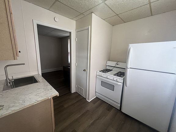 3rd image of 433 Richwood Ave