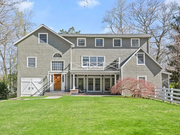 61 Witch Lane, Norwalk, CT 06853