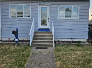 11 W Cedar Ave, Oaklyn, NJ 08107