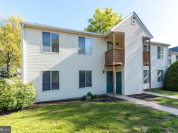 1 Kittery Ct, Sellersville, PA 18960
