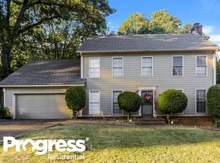 7180 Country Oaks Dr, Memphis, TN 38125
