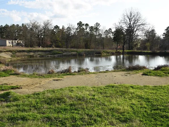 855 Wood Farm Rd, Huntsville, TX 77320