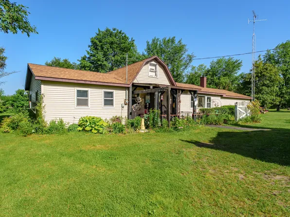 28160 77 1/2 St, Covert, MI 49043