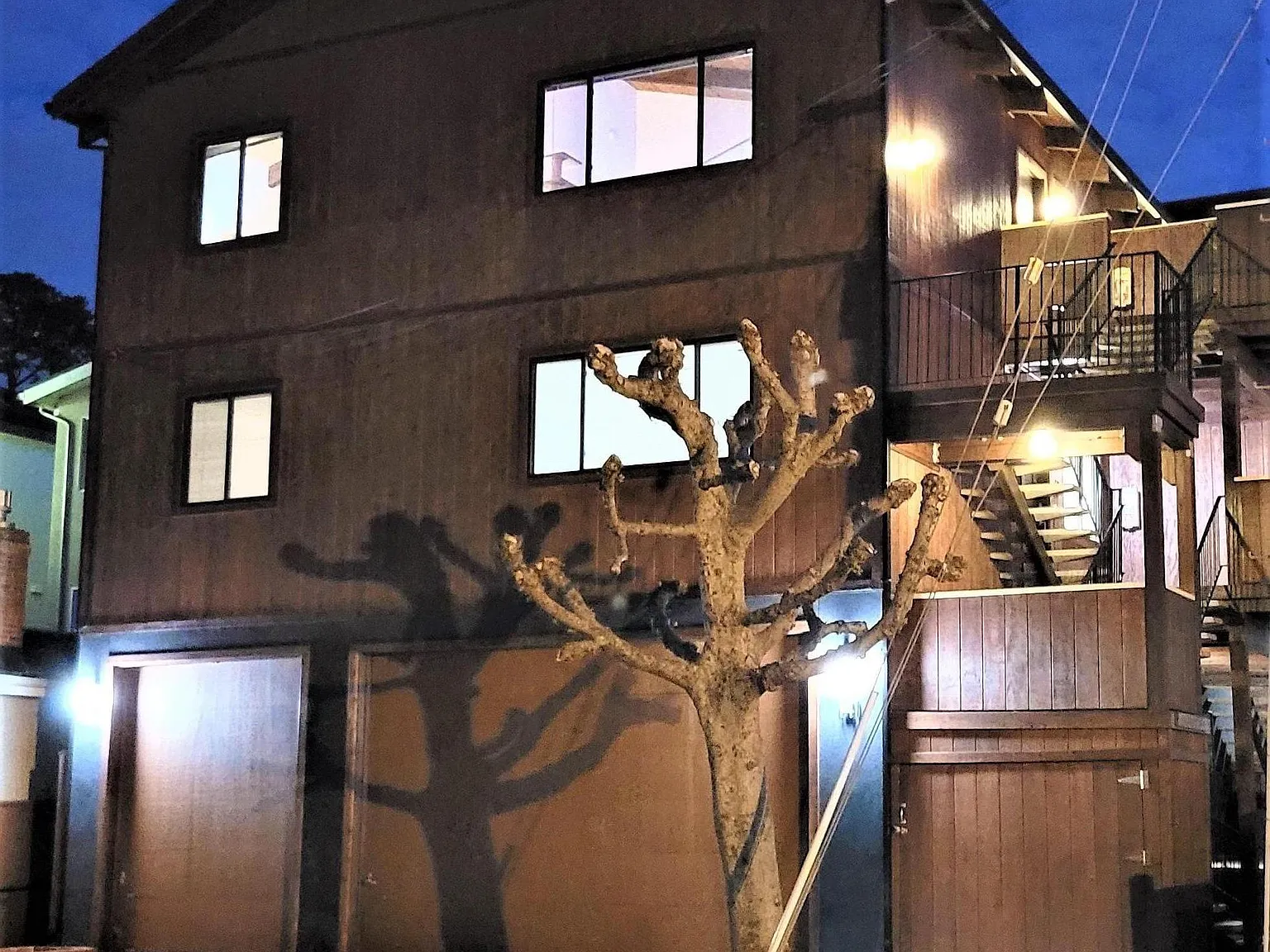 141 San Francisco Ave — Photo 1