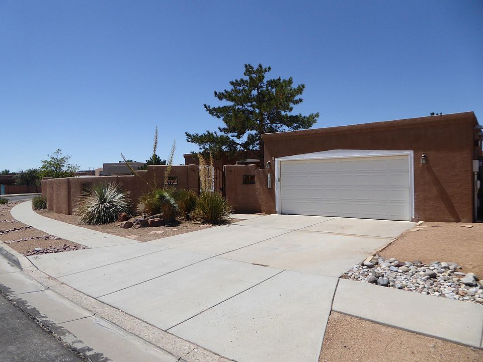 1st image of 10115 Arroyo Bend Dr NW
