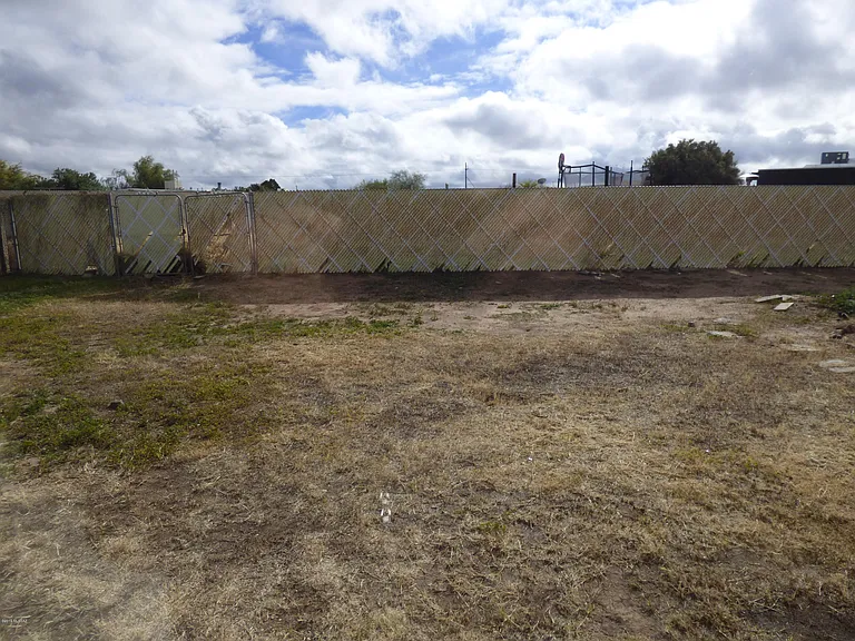 7540 E Poplar St — Photo 10