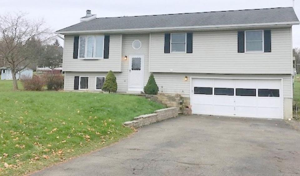 1st image of 139 Tara Lee Dr