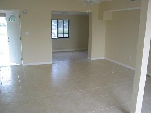4th image of 1430 NE 42nd Ct