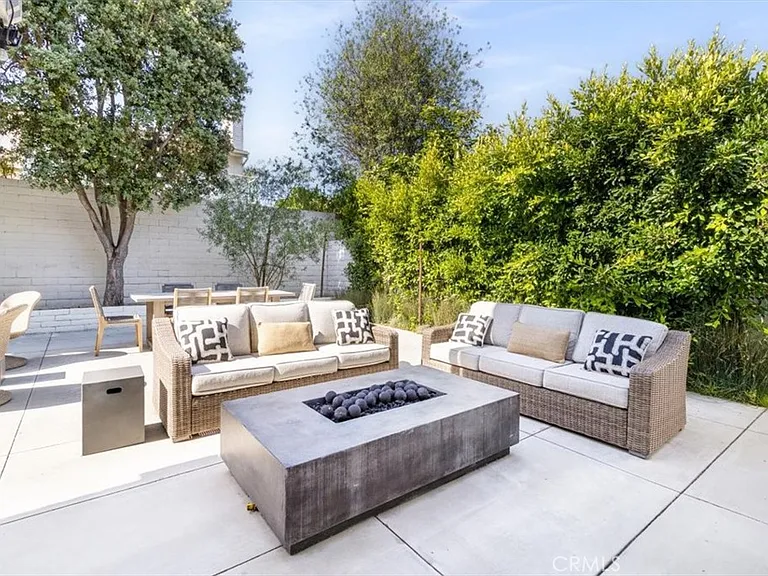 4912 Seapine Cir — Photo 35