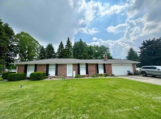 1841 E Walnut St, Warsaw, IN 46582