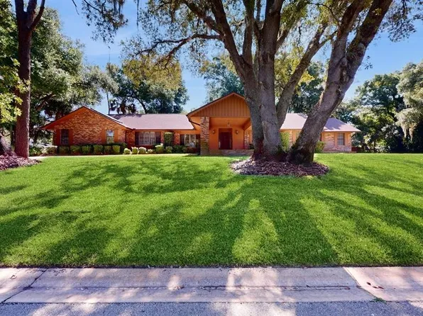 221 Bridle Path, Longwood, FL 32779