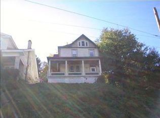 203 Lincoln Ave, Charleroi, PA 15022